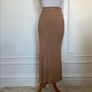 Aritzia Babaton Tan Ribbed Knit Maxi Skirt NWOT
